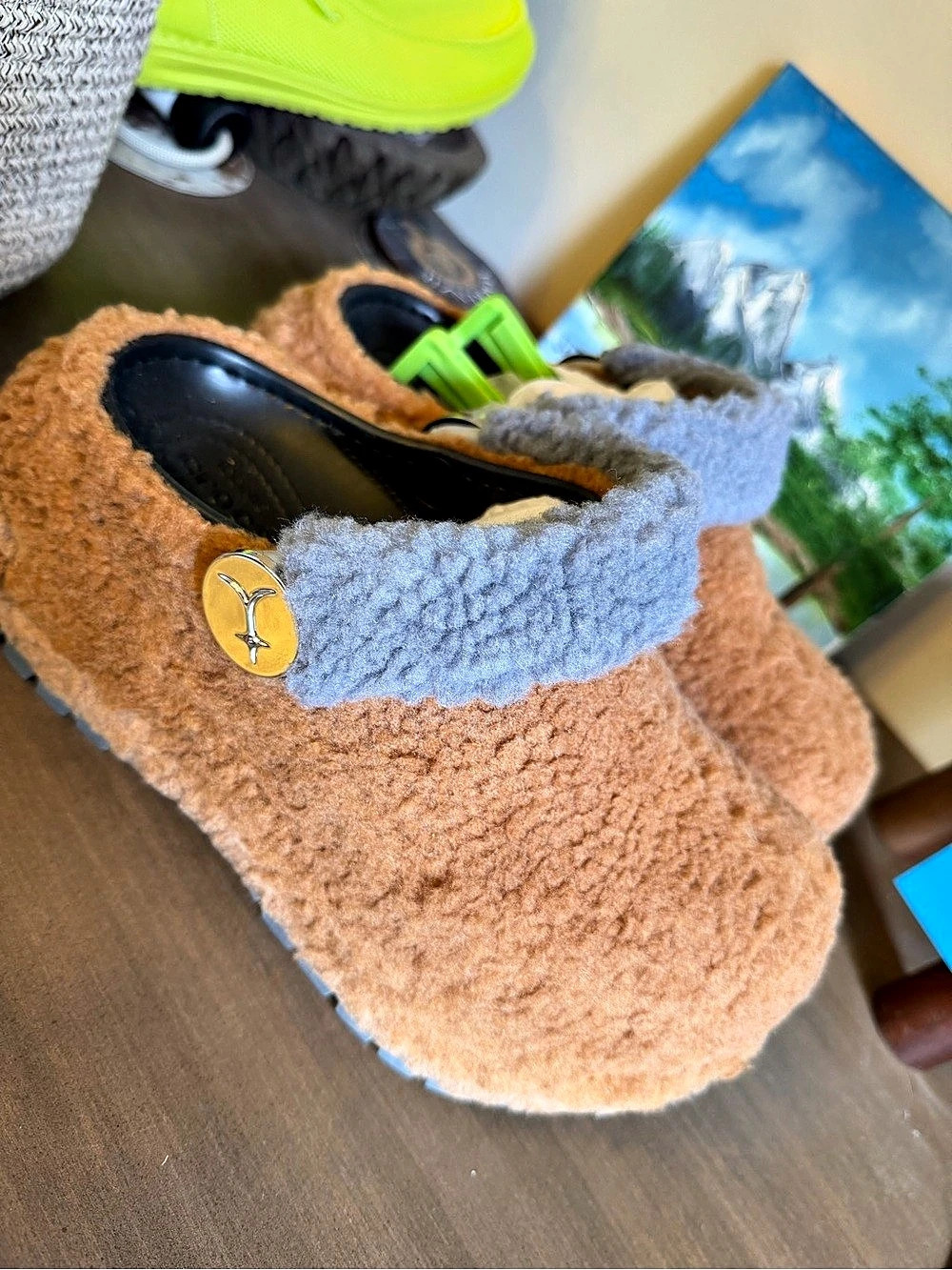Mega Crush Crocs (BRAND NEW WITH TAGS)